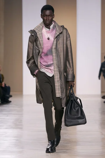 Look 22